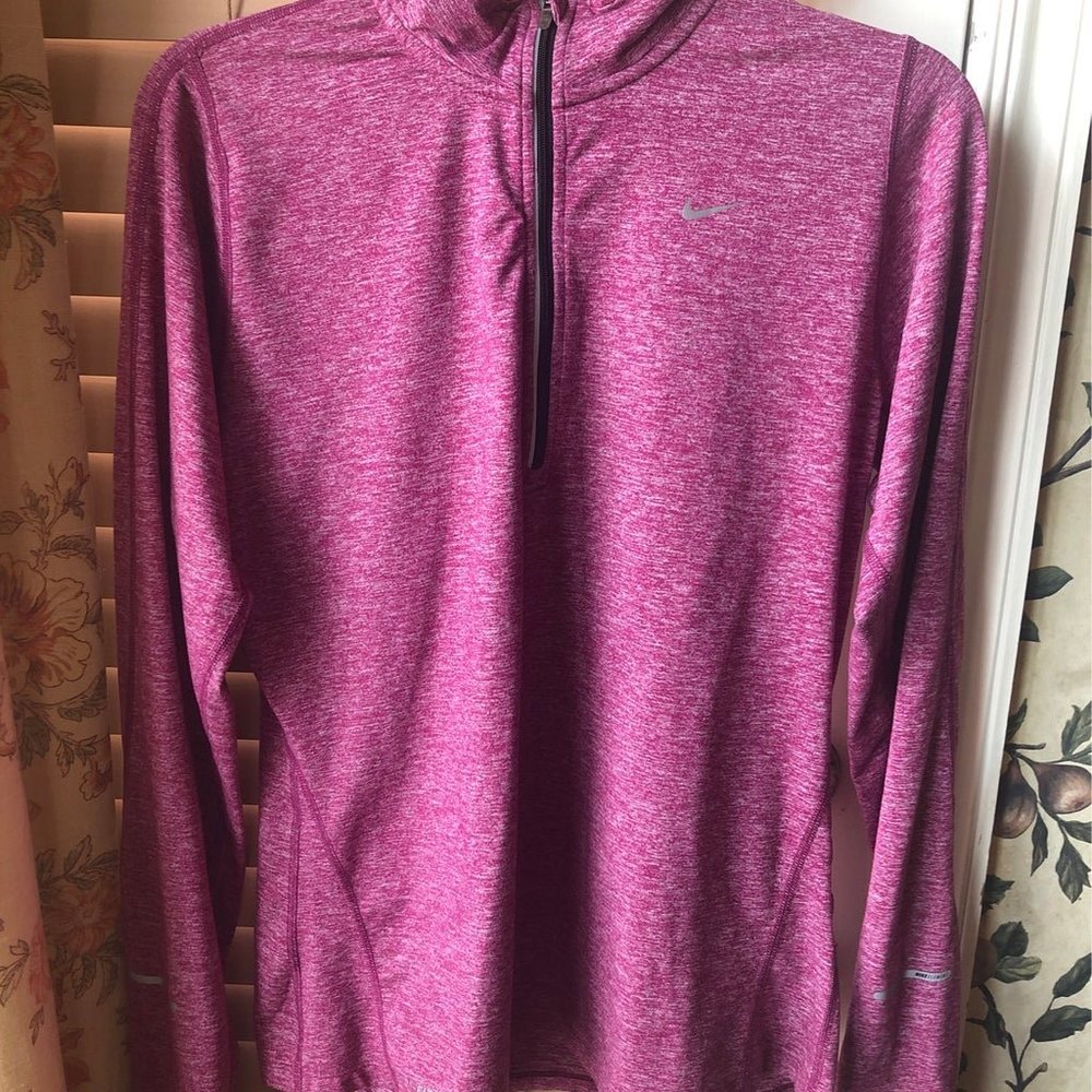 Nike Quarter Zip Pullover